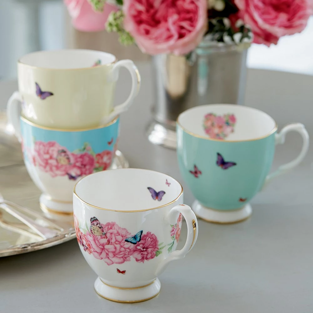 Miranda Kerr For Royal Albert Set Of 4 Vintage Mugs 2 Miranda Kerr For Royal Albert Set Of 4 Vintage Mugs - Image 2