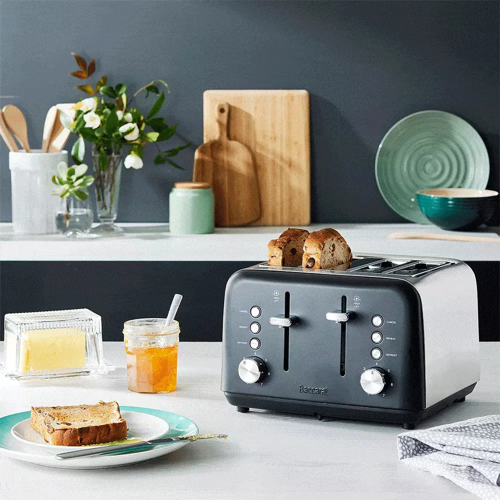 Baccarat The Toasty Slice 4 Slice Toaster Black 2 Baccarat The Toasty Slice 4 Slice Toaster Black - Image 2