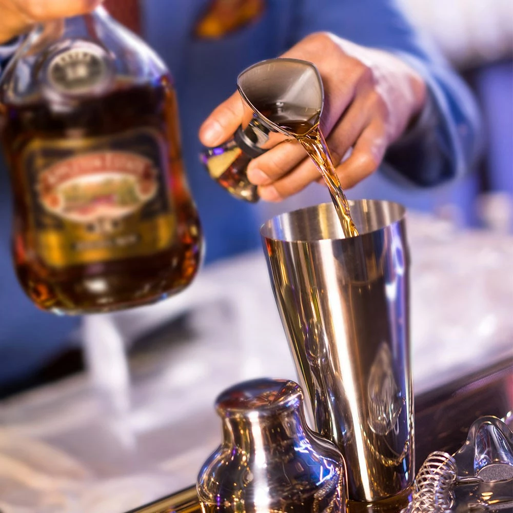 Uberbartools Shake Measure & Strain 3 Piece Cocktail Set Chrome 2 Uberbartools Shake Measure & Strain 3 Piece Cocktail Set Chrome - Image 2